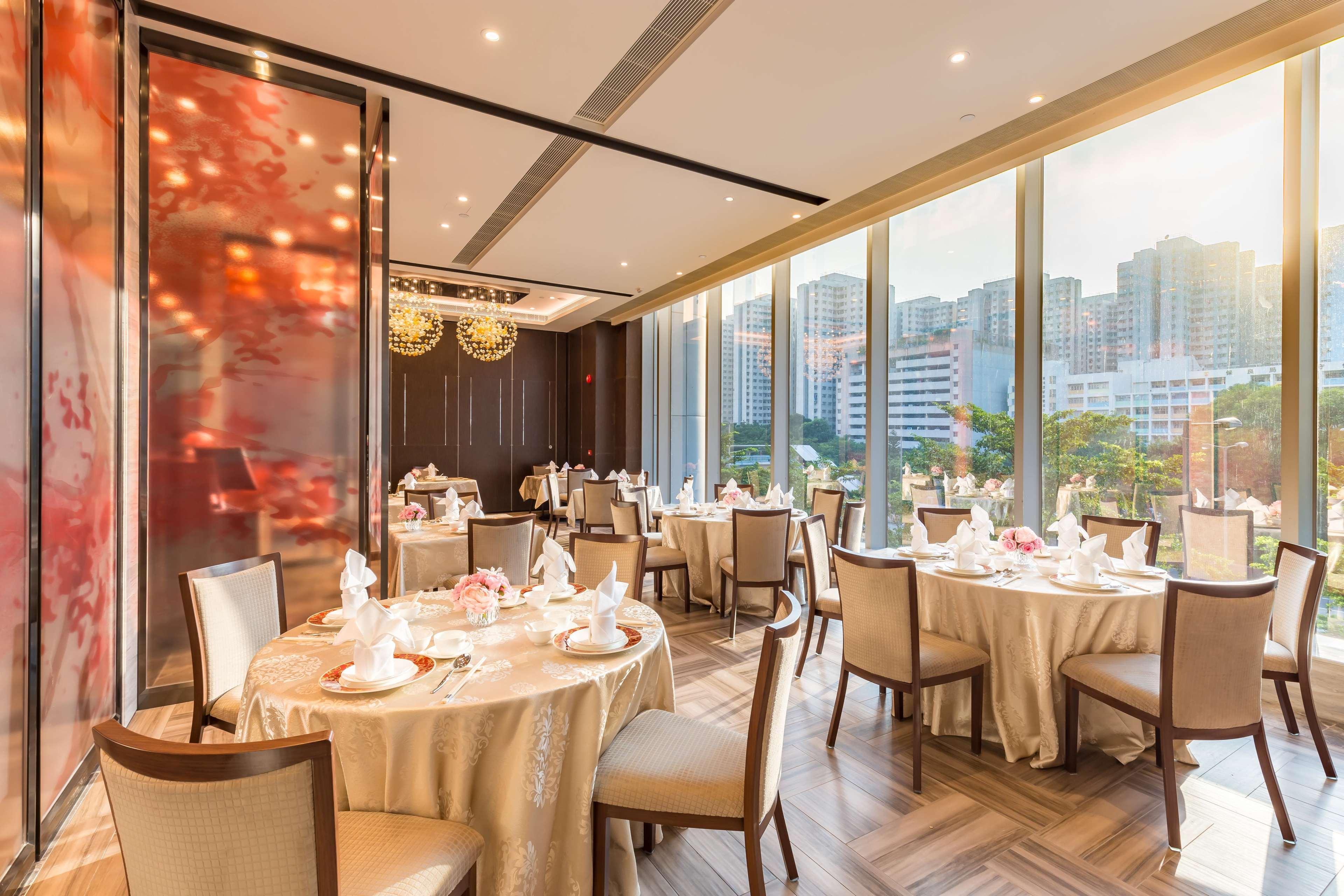 Hilton Garden Inn Hong Kong Mongkok Exteriör bild