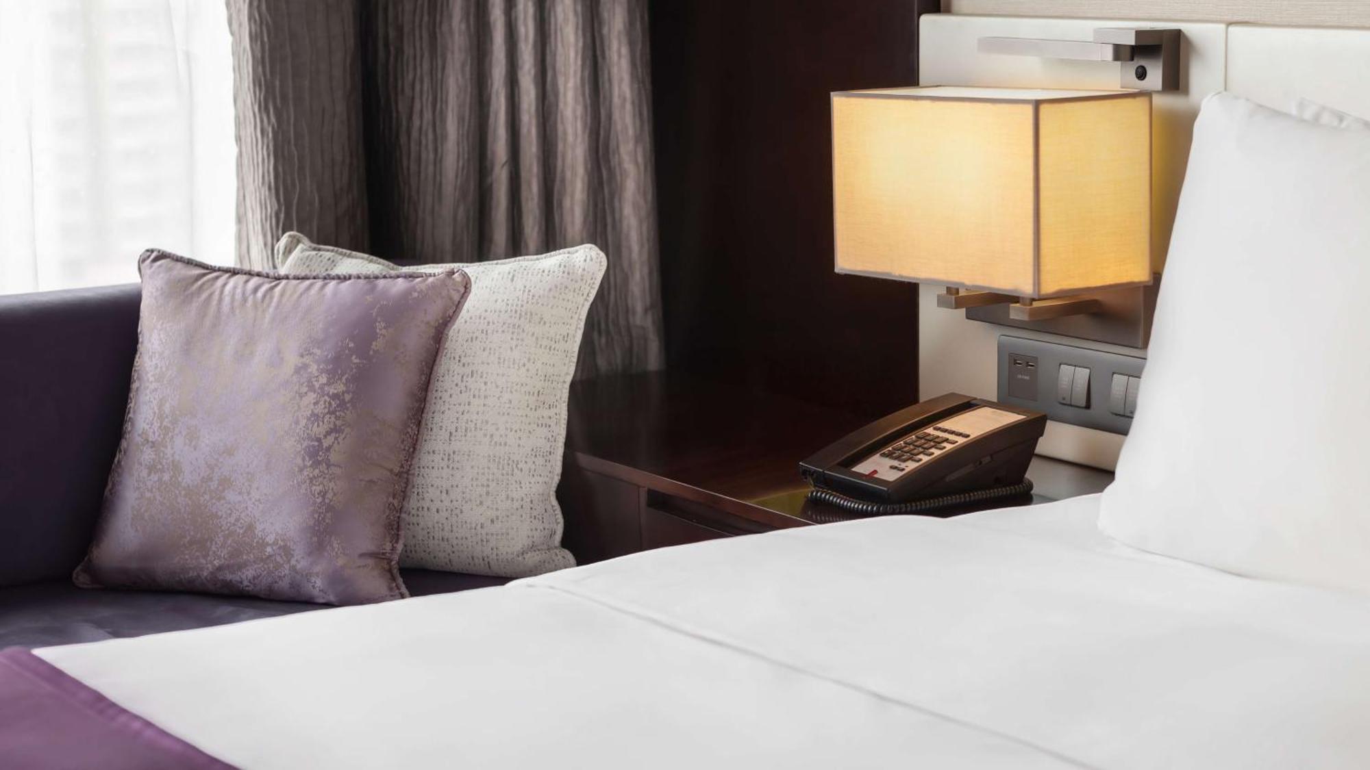 Hilton Garden Inn Hong Kong Mongkok Exteriör bild