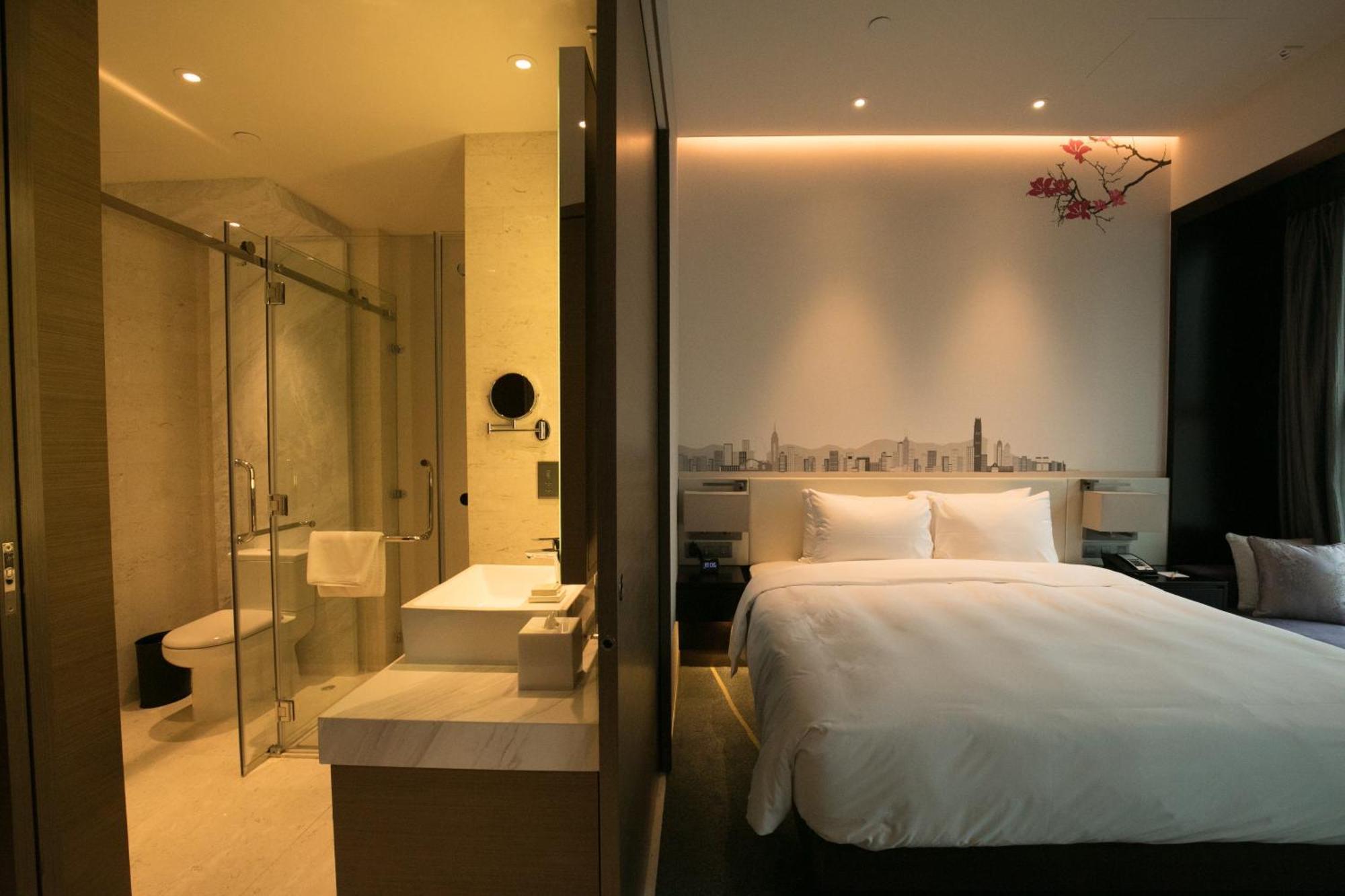 Hilton Garden Inn Hong Kong Mongkok Exteriör bild