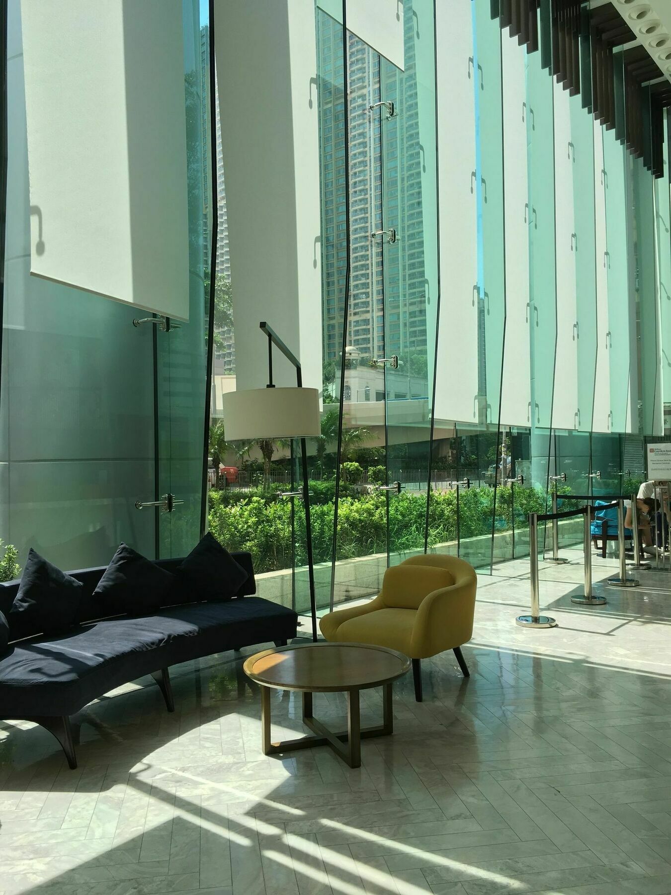 Hilton Garden Inn Hong Kong Mongkok Exteriör bild